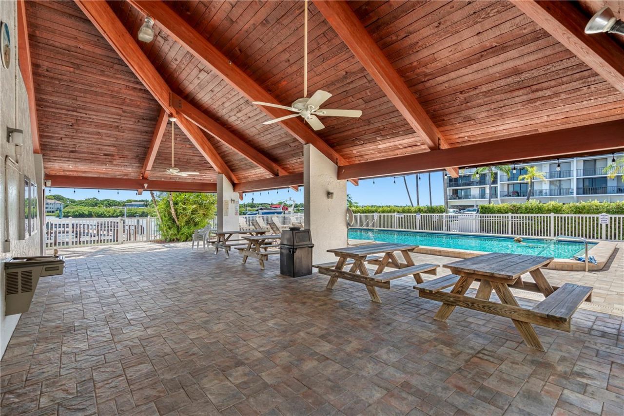 19111 Vista Bay Drive , Unit 204, Indian Shores, FL 33785 Photo