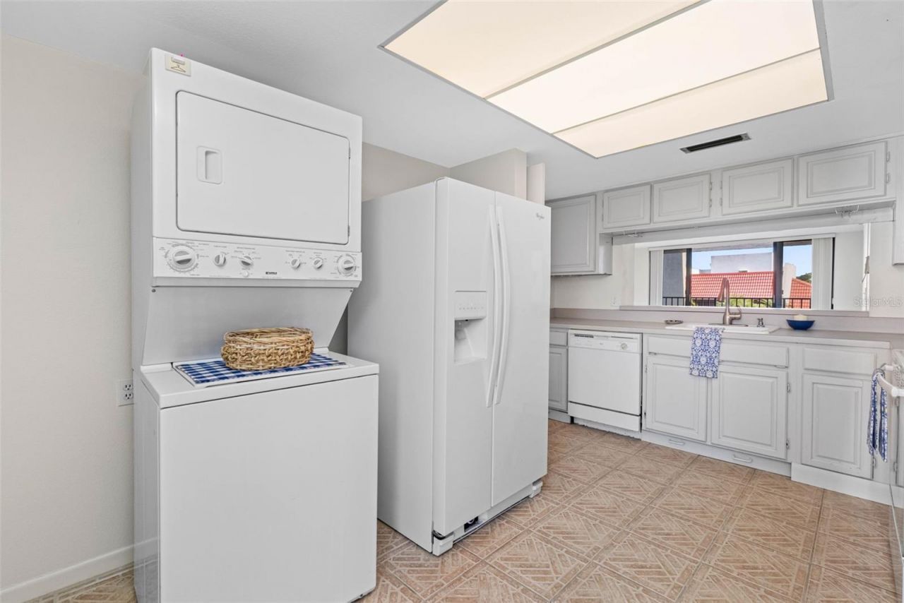 19111 Vista Bay Drive , Unit 204, Indian Shores, FL 33785 Photo