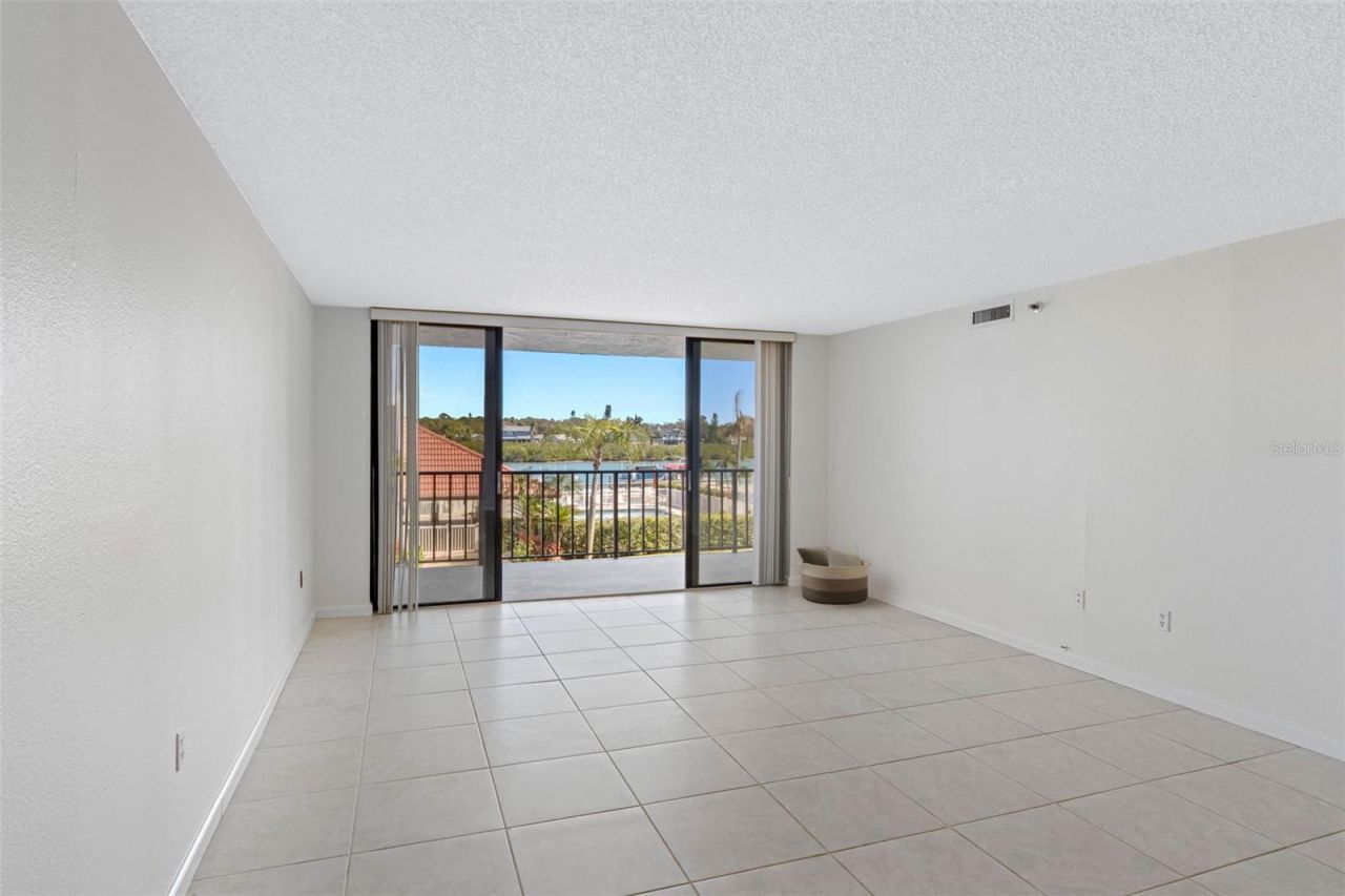 19111 Vista Bay Drive , Unit 204, Indian Shores, FL 33785 Photo