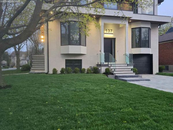 137 Bannockburn Avenue, Toronto (Bedford Park-Nortown), ON M5M2N4