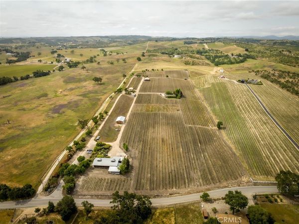 5575 El Pomar , Templeton, CA 93465