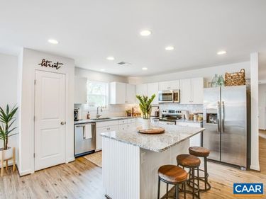 157 LOOKOVER TER , Stuarts Draft, VA 24477