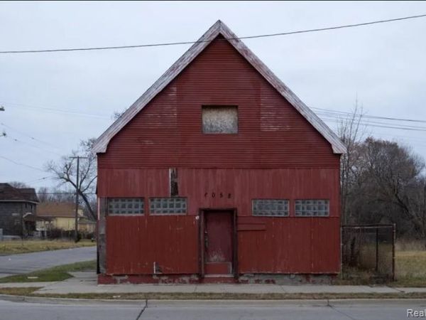 6058 Van Dyke Street, Detroit, MI 48213