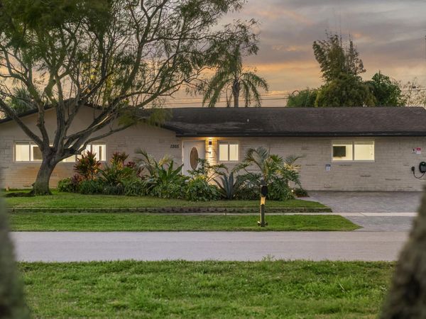 1265 Wynnewood Drive, West Palm Beach, FL 33417