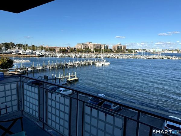 Unit 304, New London, CT 06320