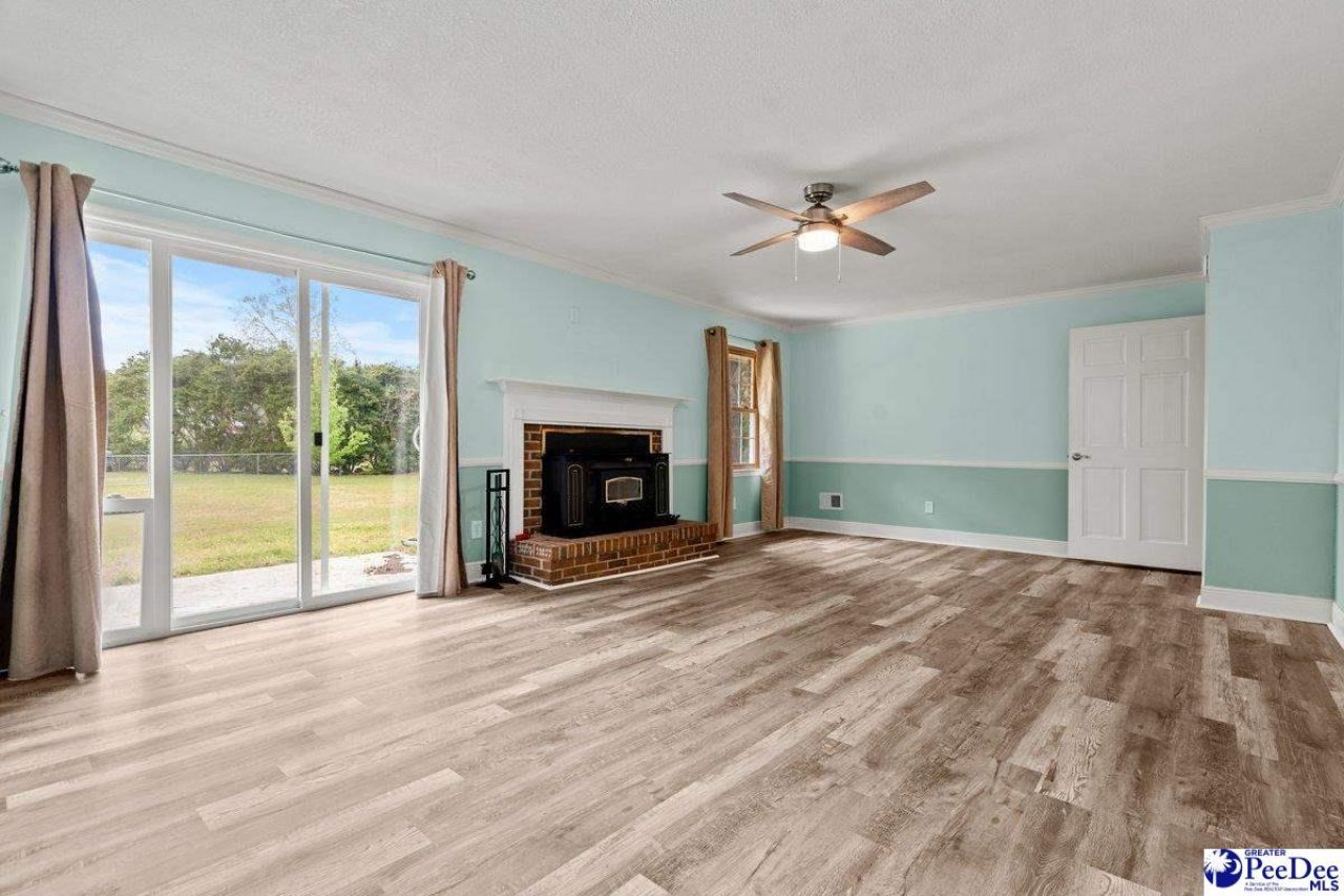 839 Wedgefield Rd Photo 10