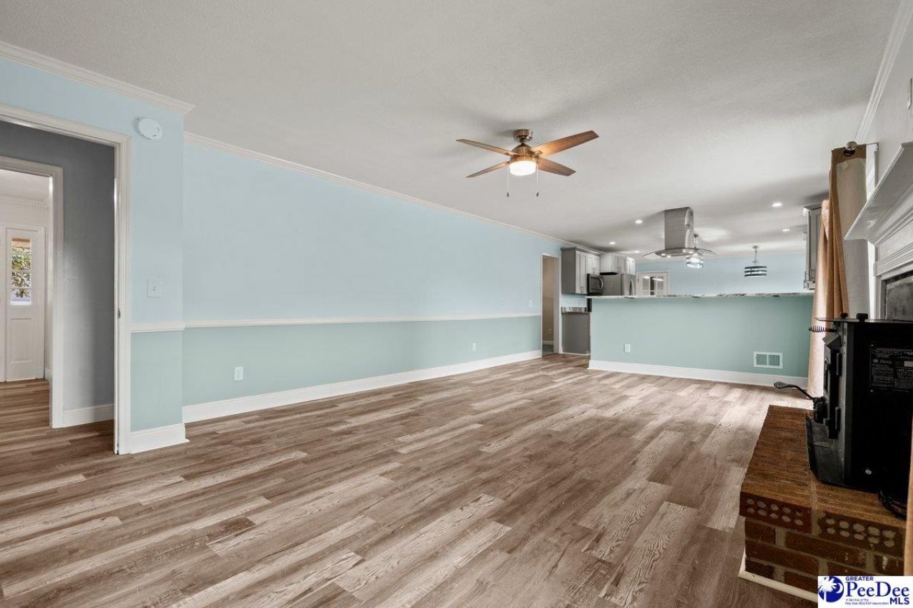 839 Wedgefield Rd Photo 13