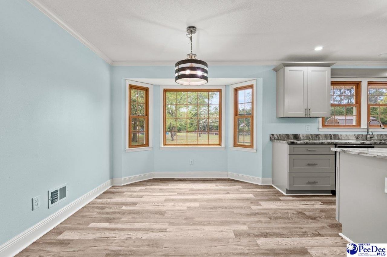 839 Wedgefield Rd Photo 18