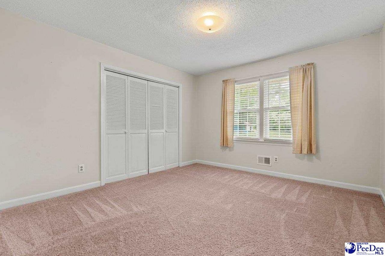 839 Wedgefield Rd Photo 23