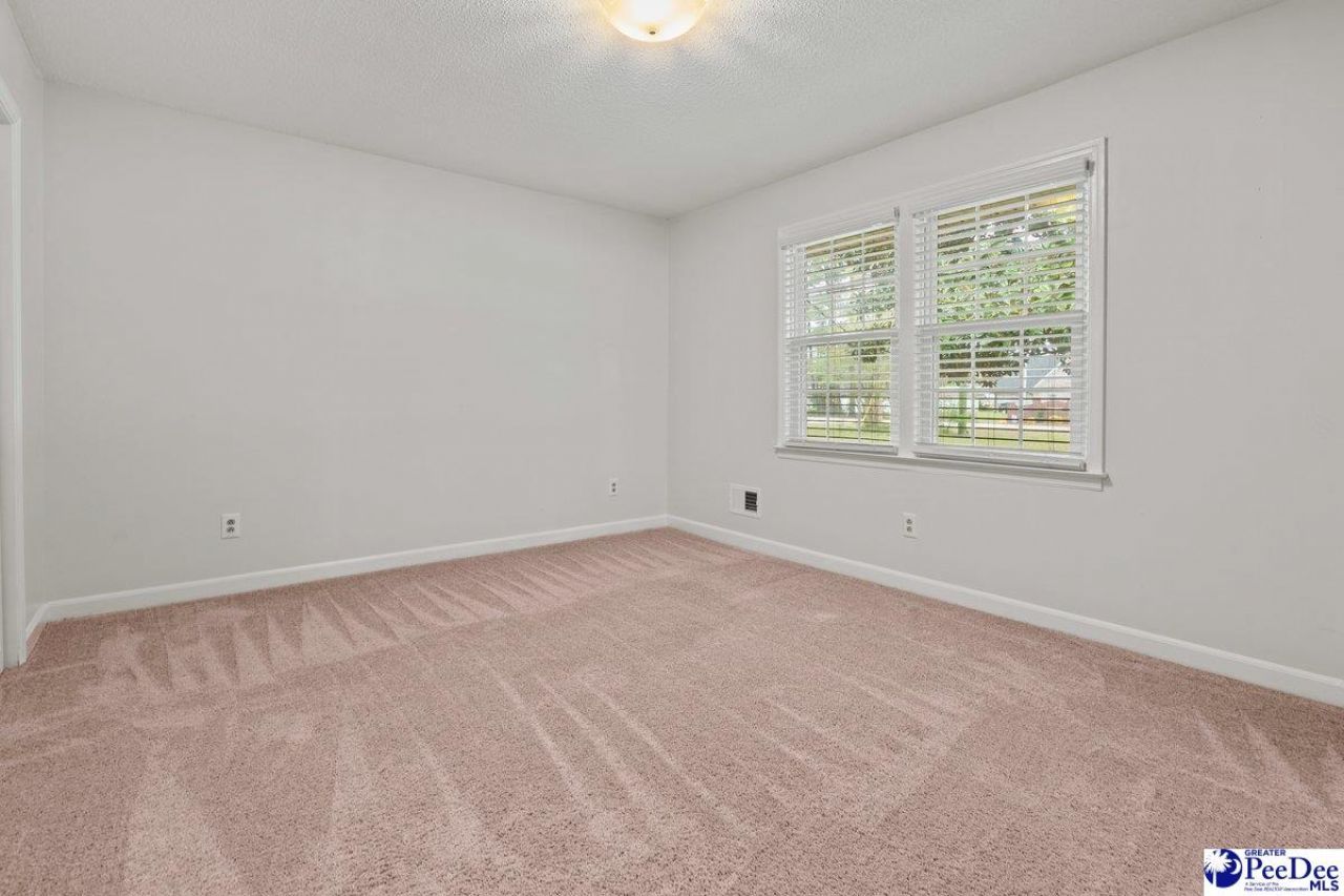 839 Wedgefield Rd Photo 29