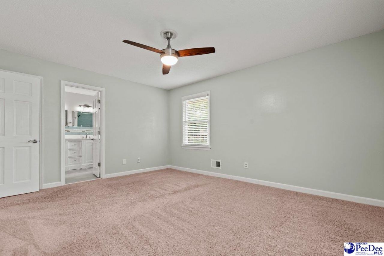 839 Wedgefield Rd Photo 32