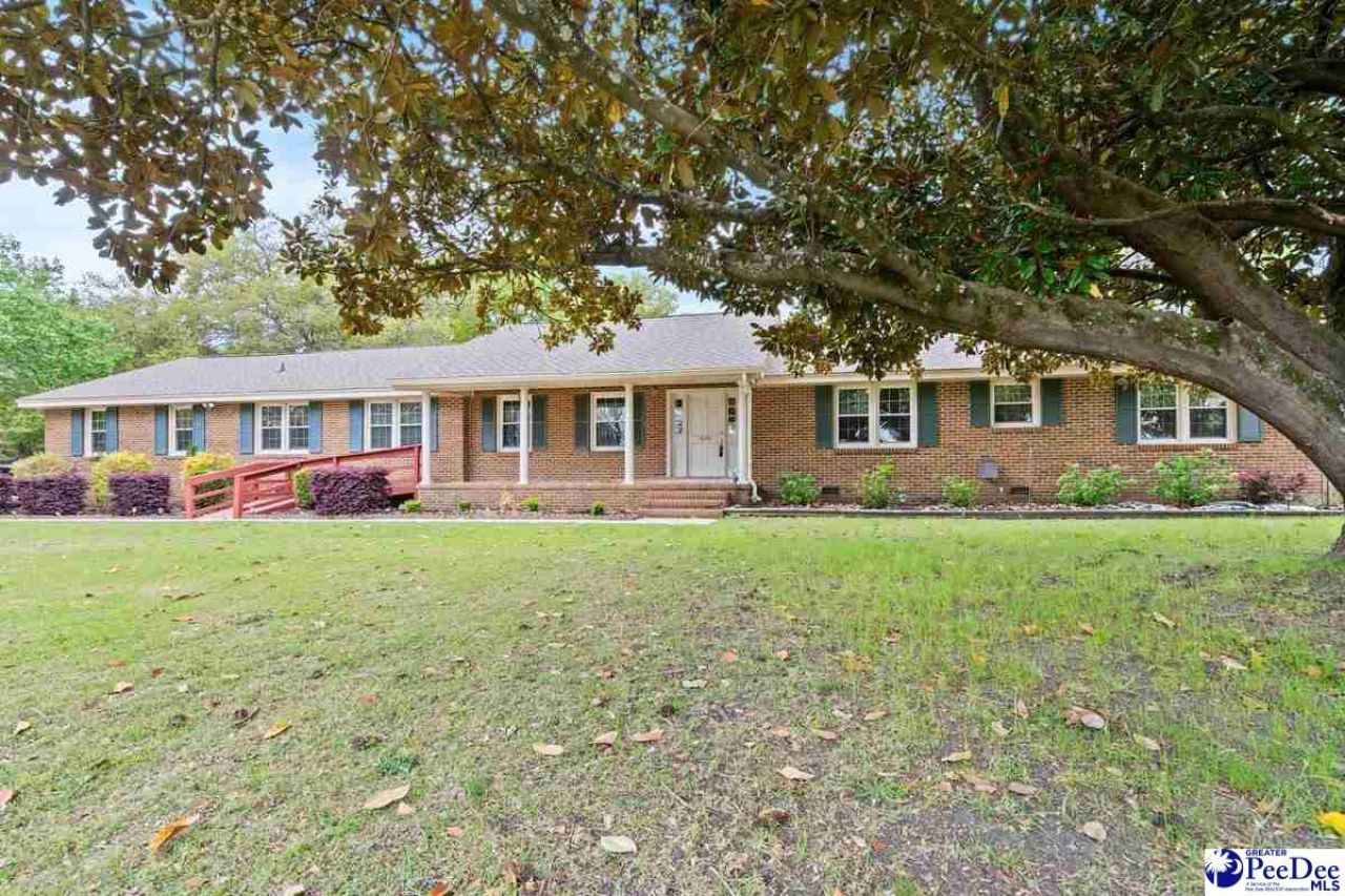 839 Wedgefield Rd Photo 4