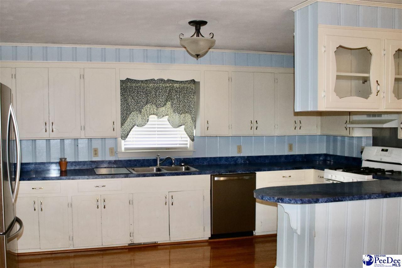 275 Mccutcheon Rd Photo 6