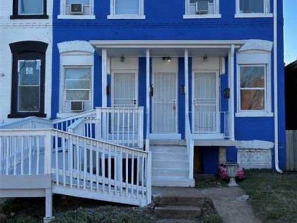 3735 Oregon Avenue , St Louis, MO 63118