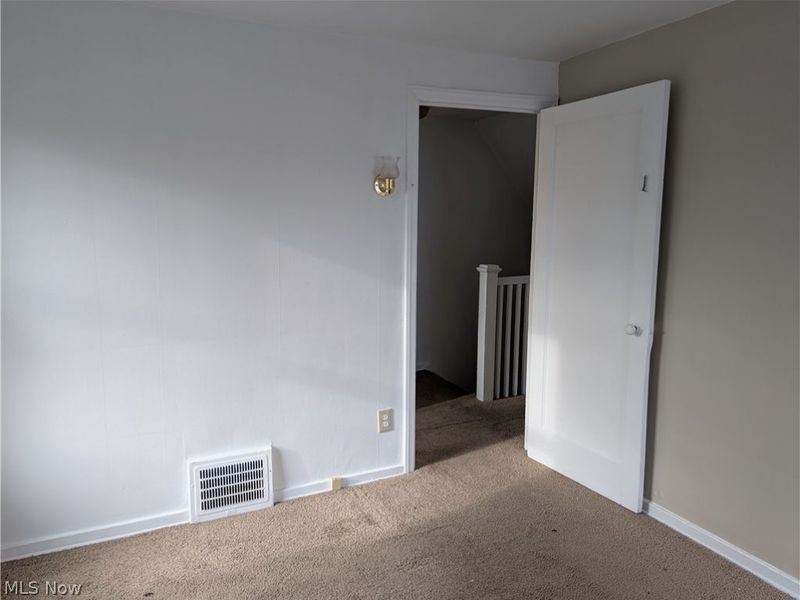 1492 E 250th Street, Euclid, OH 44117 Photo 7