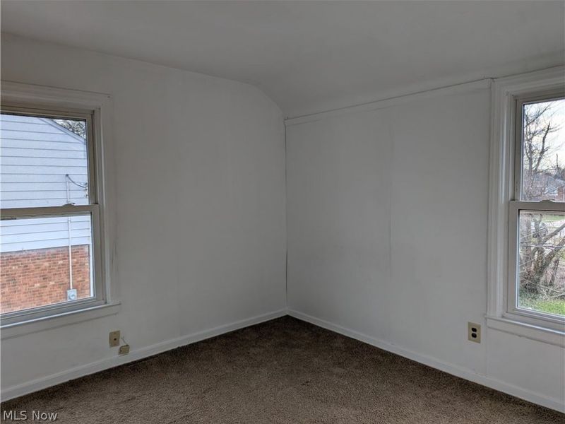 1492 E 250th Street, Euclid, OH 44117 Photo 9