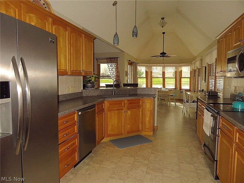 336 Granger Drive , Lagrange, OH 44050 Photo 13