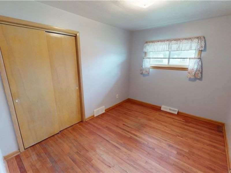 10750 Schwab Drive, Parma, OH 44130 Photo 15