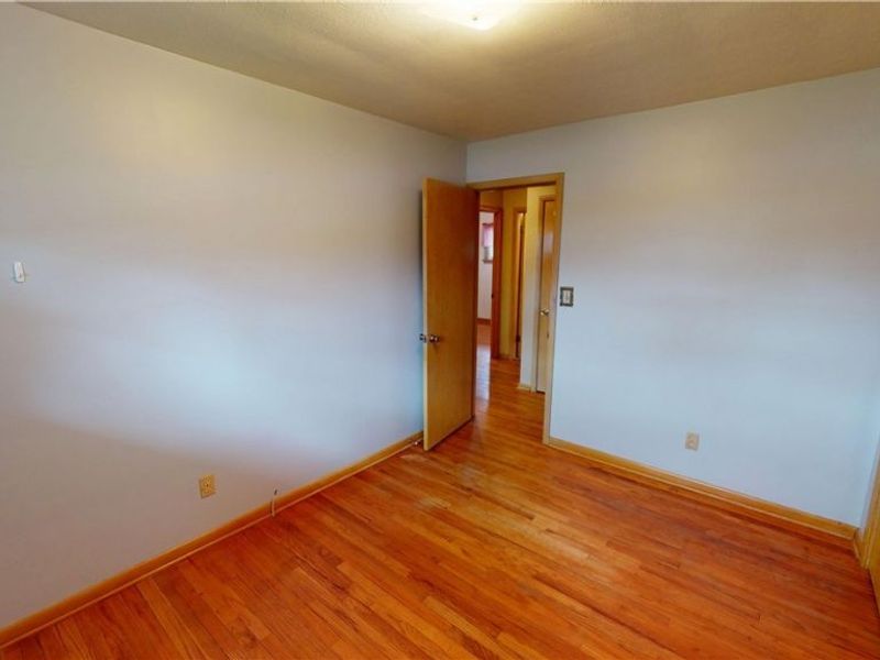 10750 Schwab Drive, Parma, OH 44130 Photo 16