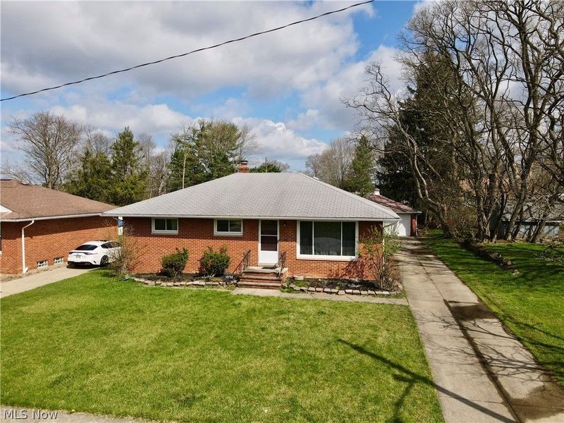 10750 Schwab Drive, Parma, OH 44130 Photo 2