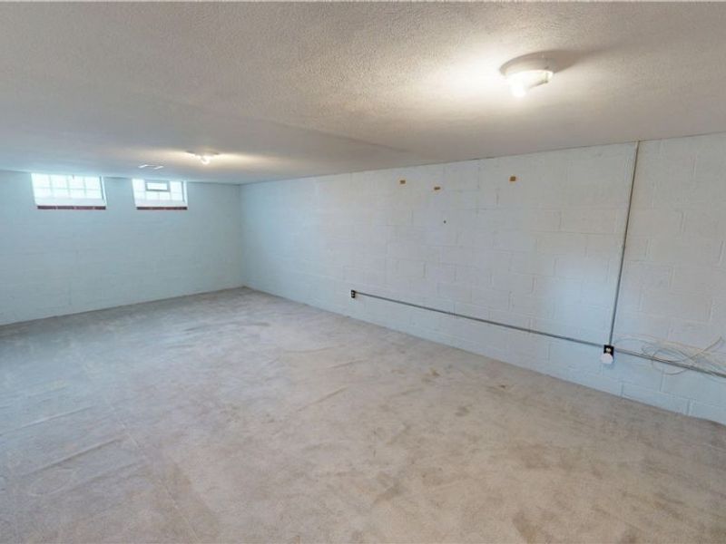 10750 Schwab Drive, Parma, OH 44130 Photo 26