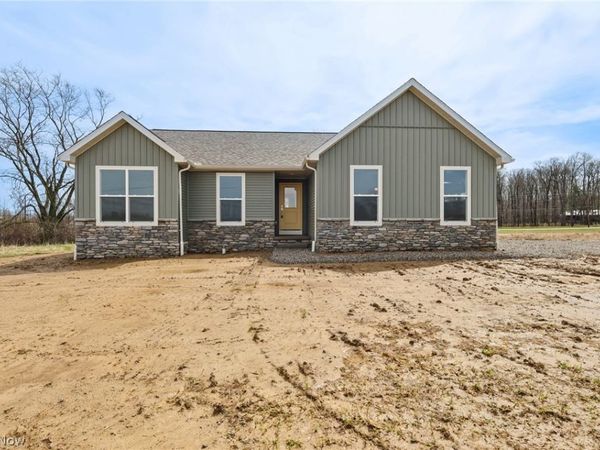 2132 Tarragon Drive, West Salem, OH 44287