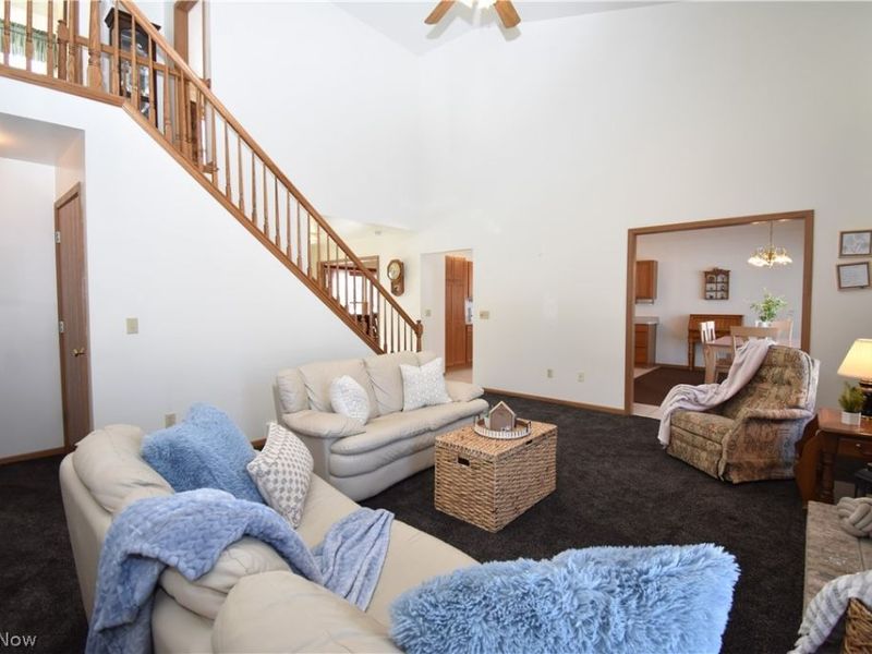 585 Creekside Drive , Hubbard, OH 44425 Photo 36