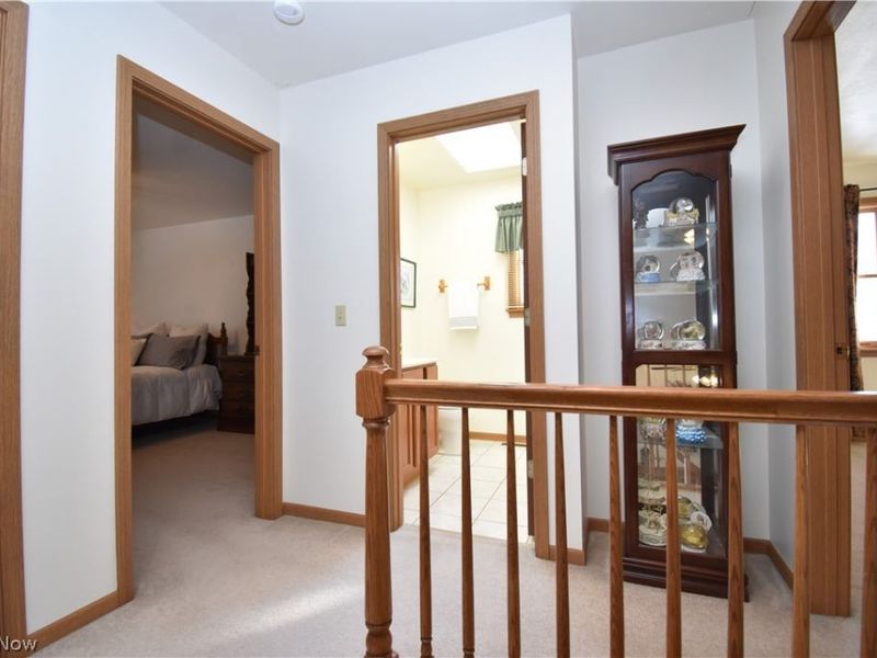 585 Creekside Drive , Hubbard, OH 44425 Photo 37