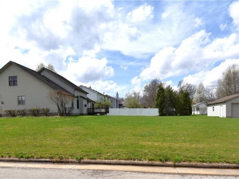 585 Creekside Drive , Hubbard, OH 44425 Photo 47