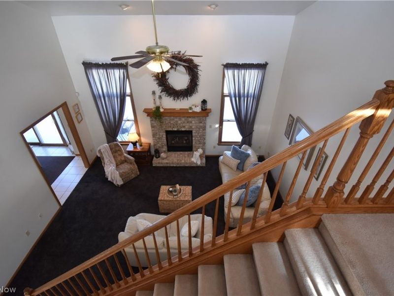 585 Creekside Drive , Hubbard, OH 44425 Photo 7