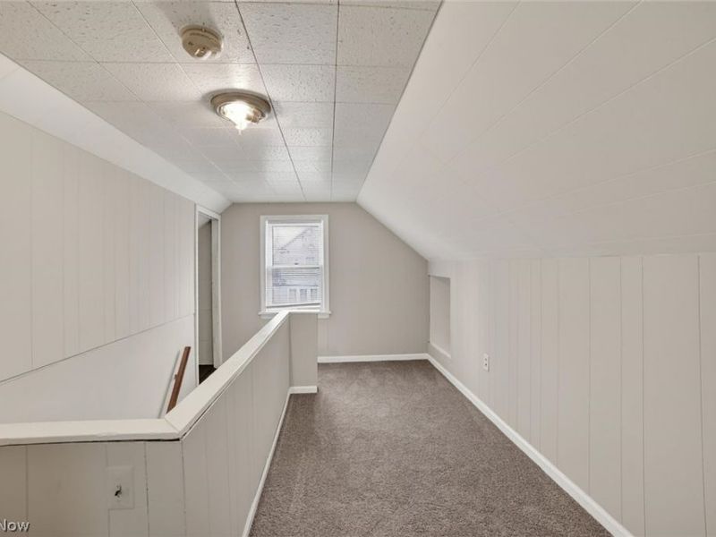 1568 Parker Drive, Mayfield Heights, OH 44124 Photo 17