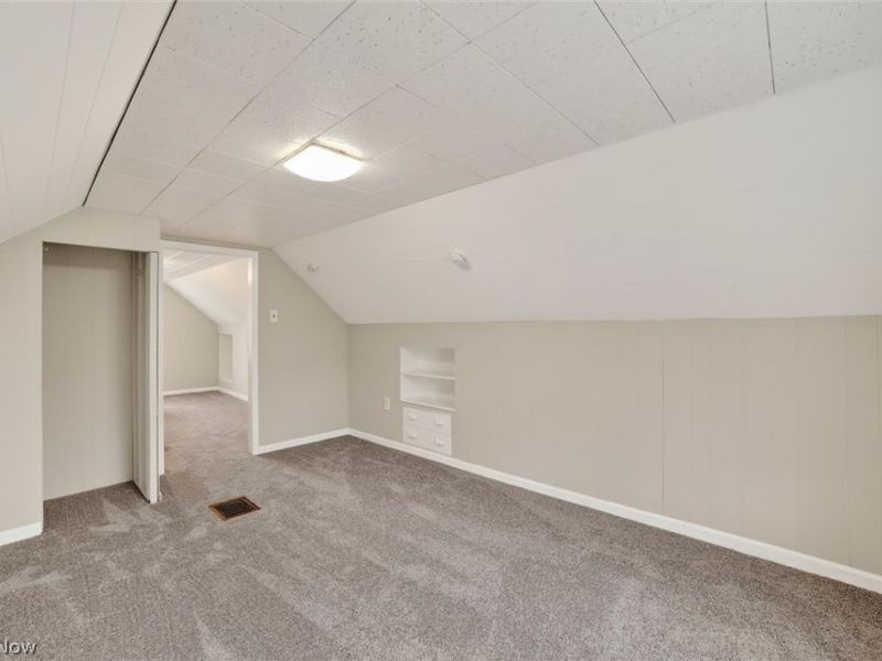 1568 Parker Drive, Mayfield Heights, OH 44124 Photo 18