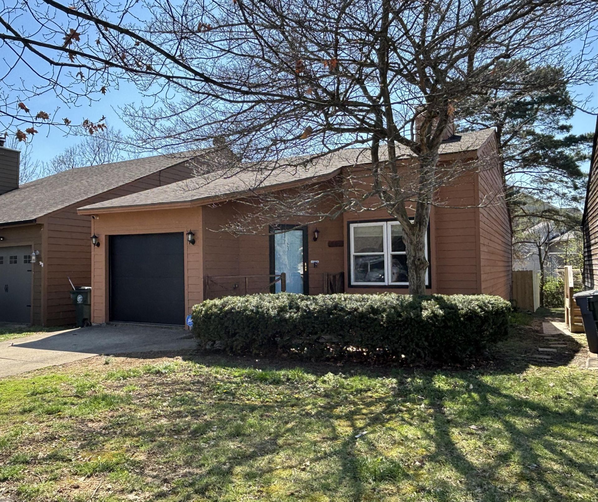 464 Becky Place, Lexington, KY 40517 Main Photo