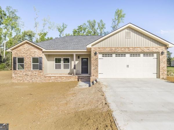 132 Long Pines Circle, East Dublin, GA 31027