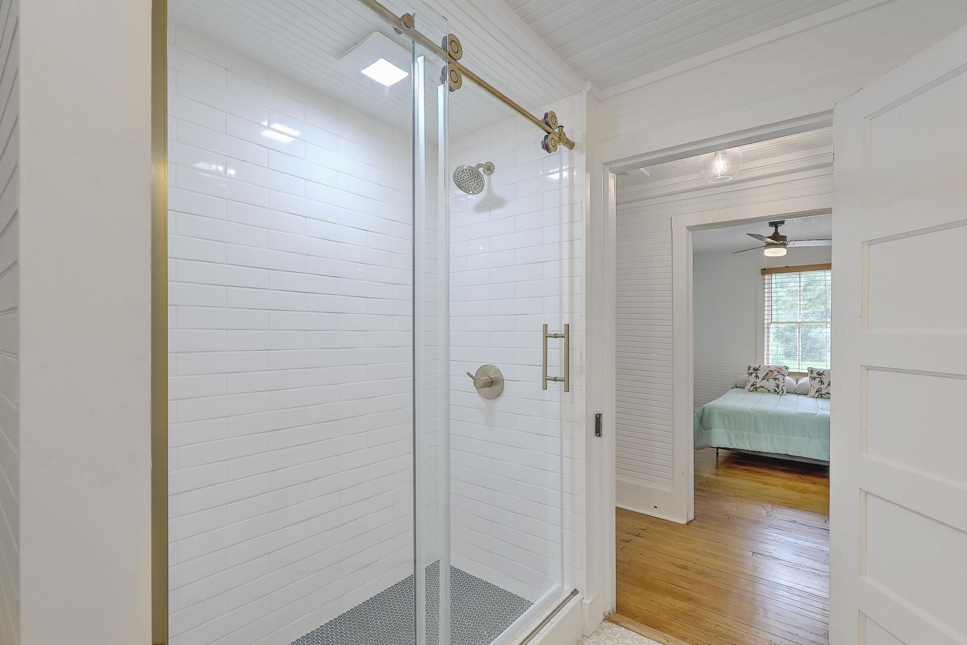 292 Greyback Road Photo 20