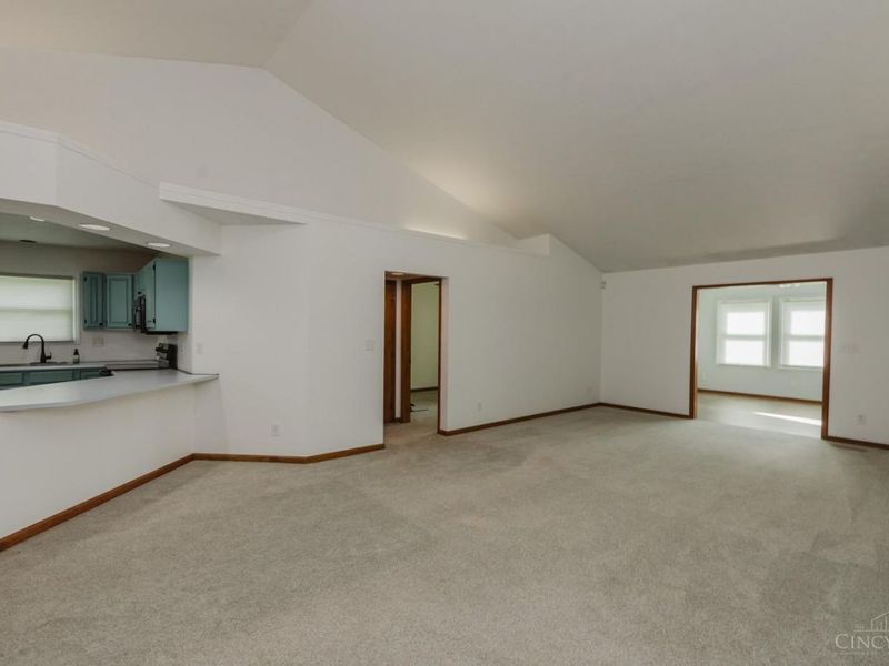 430 Craftsbury Court, Kettering, OH 45440 Photo 10