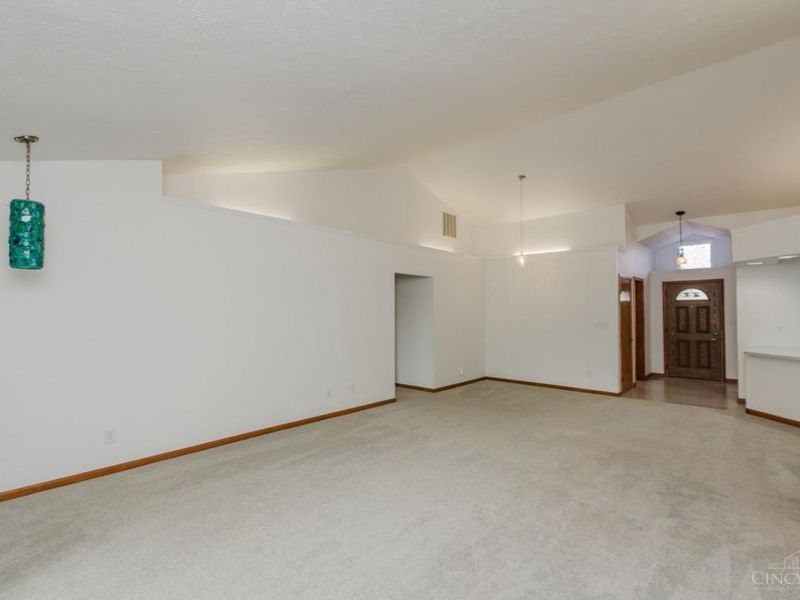 430 Craftsbury Court, Kettering, OH 45440 Photo 12