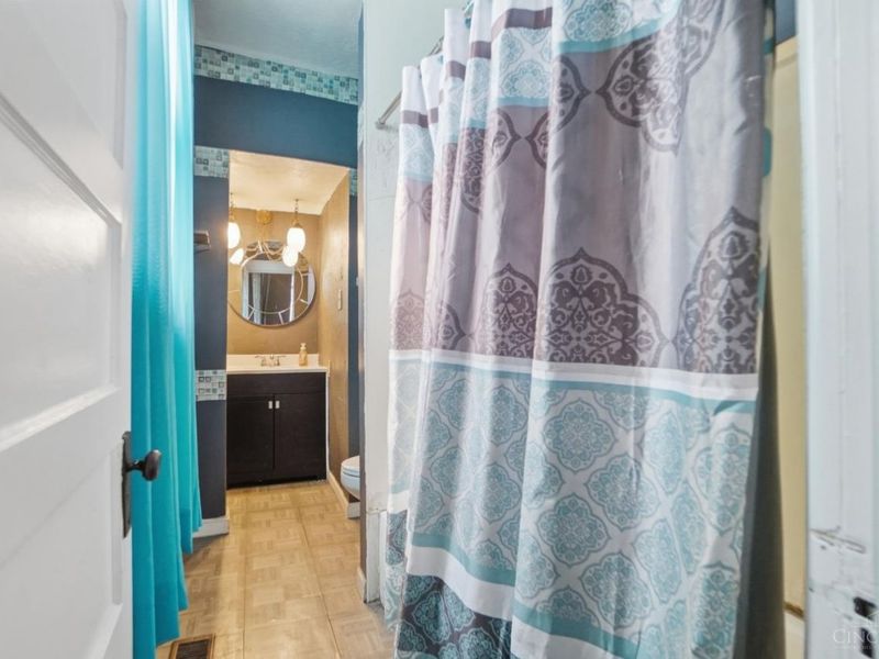 14 Seventy Third Street W, Cincinnati, OH 45216 Photo 17