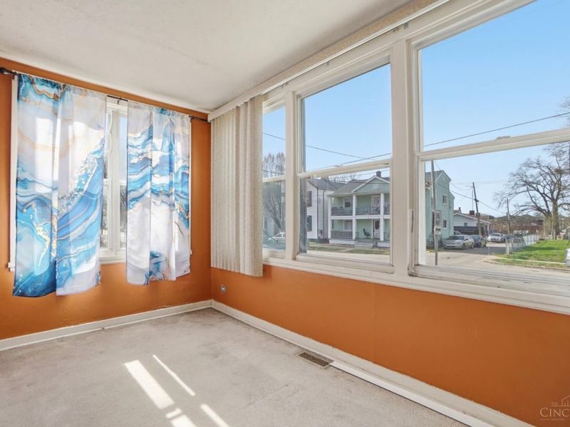 14 Seventy Third Street W, Cincinnati, OH 45216 Photo 8