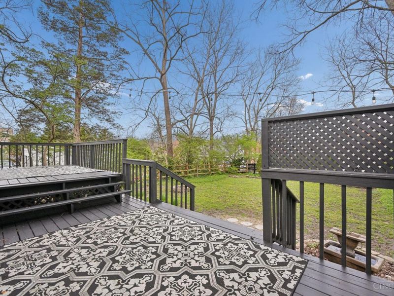 24 E Sharon Road, Glendale, OH 45246 Photo 28