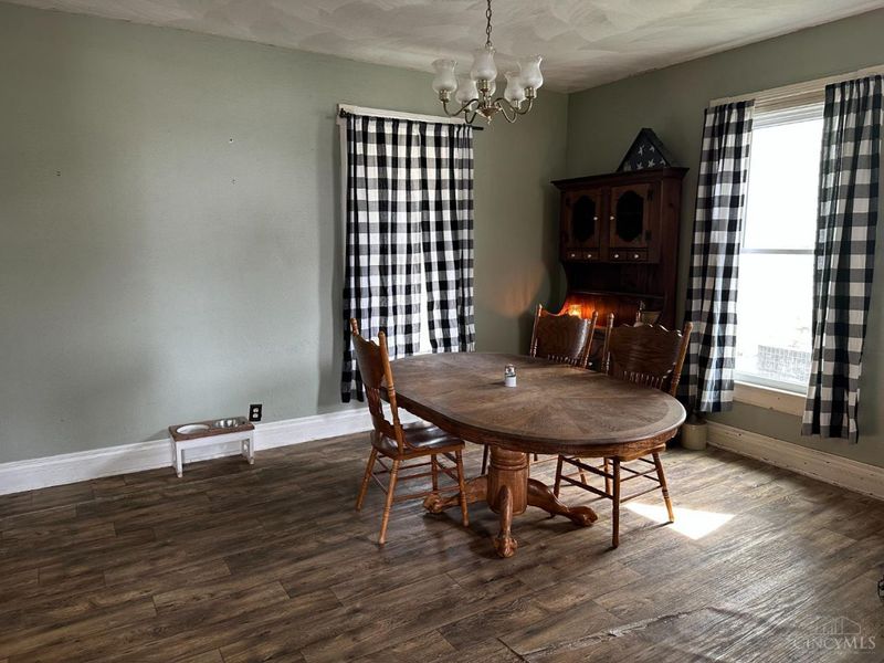 206 Broadway Street S, Lynchburg, OH 45142 Photo 5