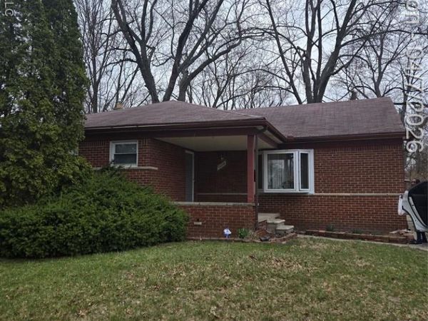 24220 Gardner Street, Oak Park, MI 48237