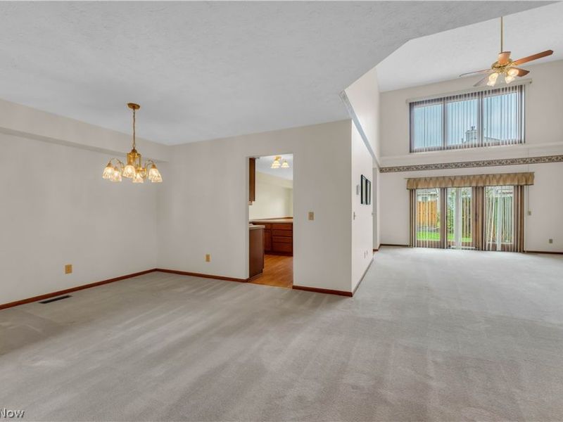 120 Ambleside Way , Amherst, OH 44001 Photo 15