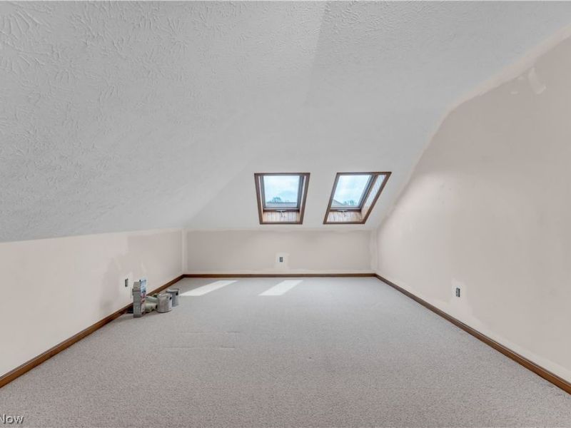 120 Ambleside Way , Amherst, OH 44001 Photo 23