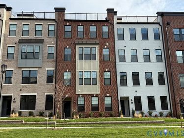 527 Munson Woods Walk, Unit B, Henrico, VA 23233