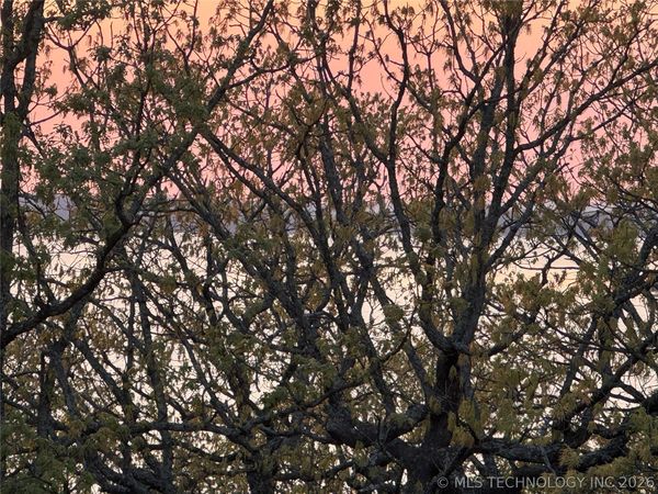 48 Wells Drive , Skiatook, OK 74070