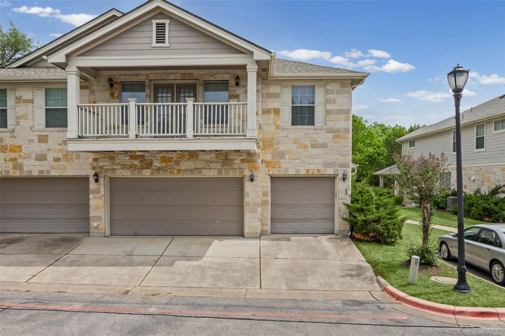 1900 Scofield Ridge Pkwy, Unit 503, Austin, TX 78727 Main Photo