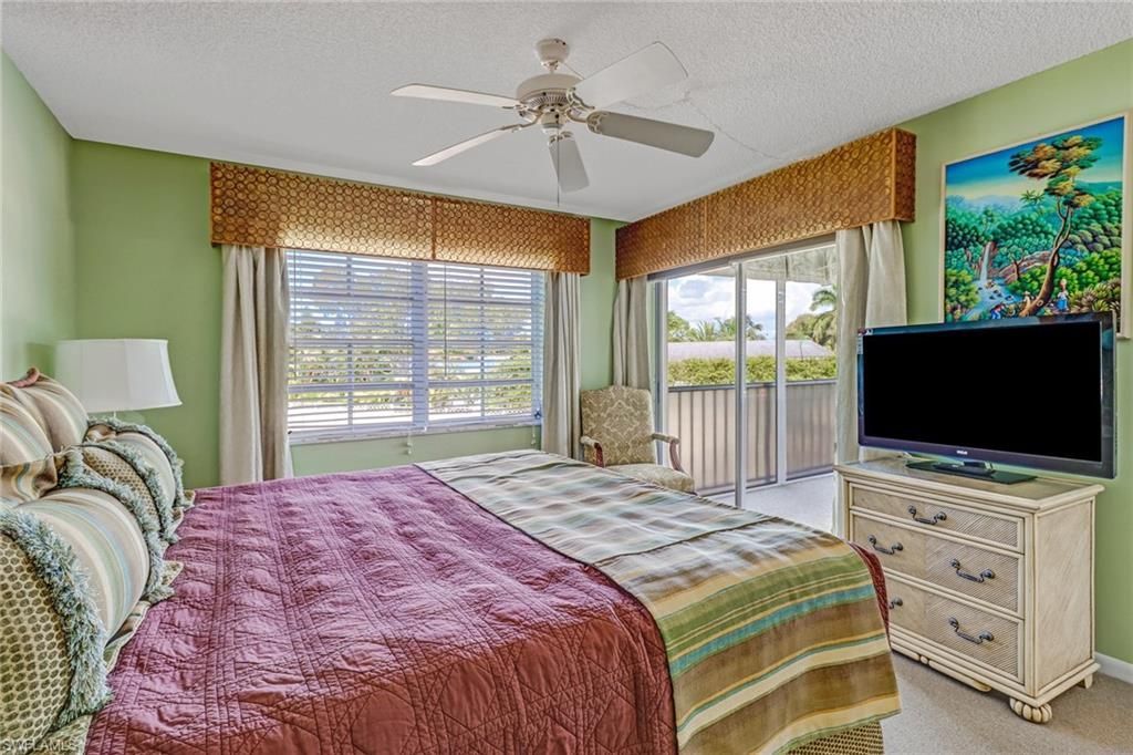 5 High Point Cir W, Unit 211, Naples, FL 34103 Photo