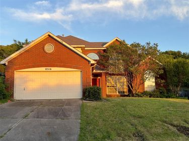 8316 Autumncrest Court, Dallas, TX 75249