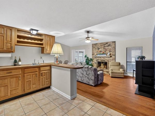 2950 San Diego Drive, Dallas, TX 75228